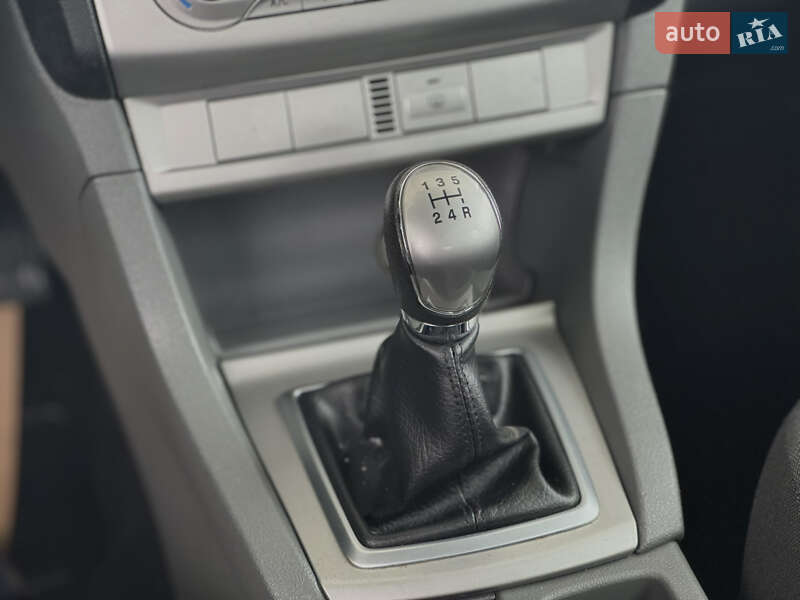 Хэтчбек Ford Focus 2008 в Староконстантинове