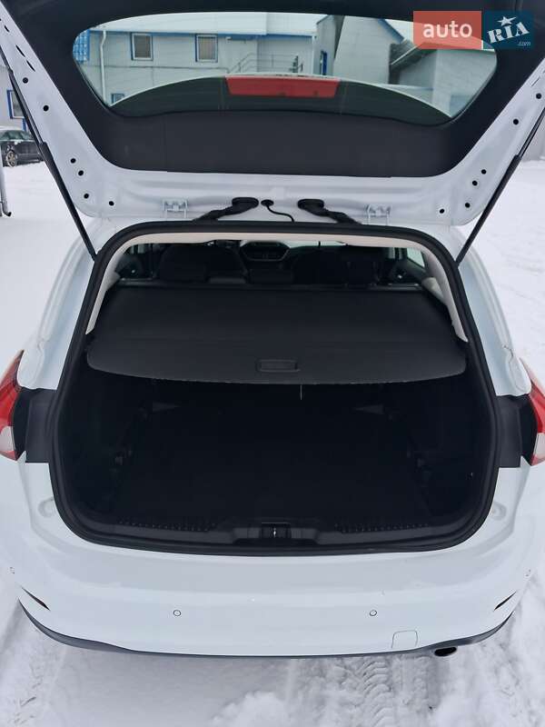 Универсал Ford Focus 2020 в Ровно