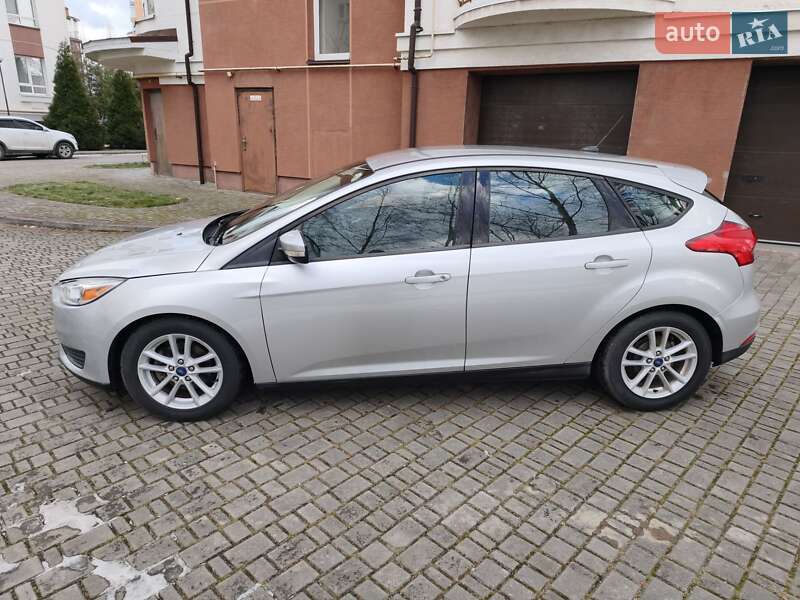 Хетчбек Ford Focus 2017 в Івано-Франківську