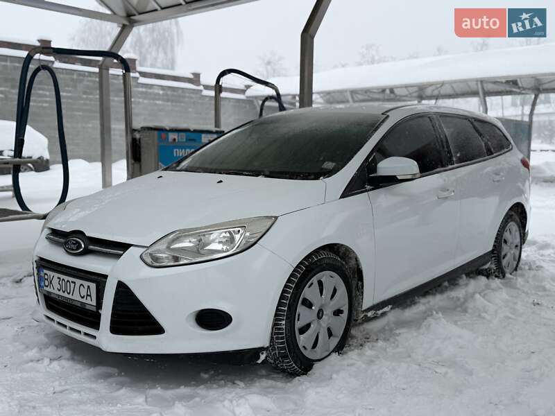 Универсал Ford Focus 2011 в Ровно