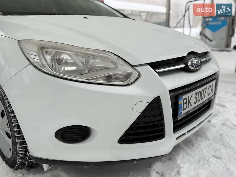 Универсал Ford Focus 2011 в Ровно
