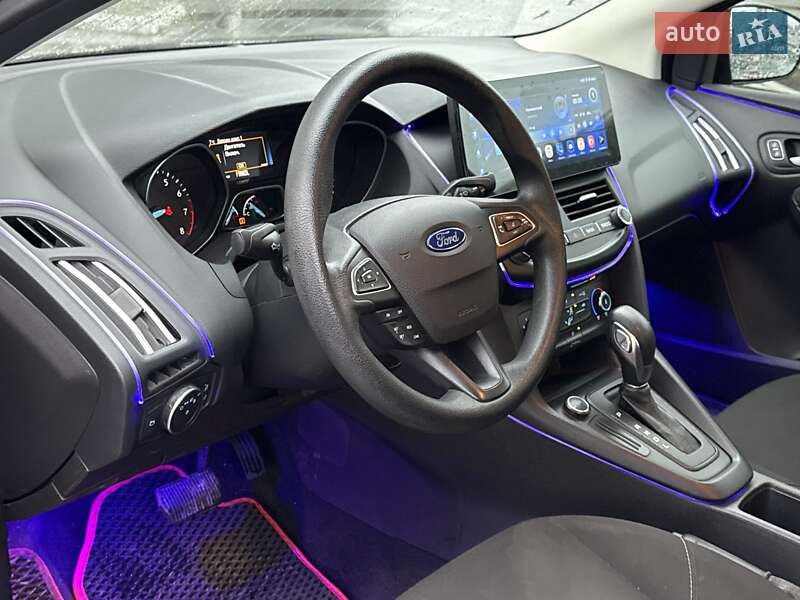 Седан Ford Focus 2017 в Одесі