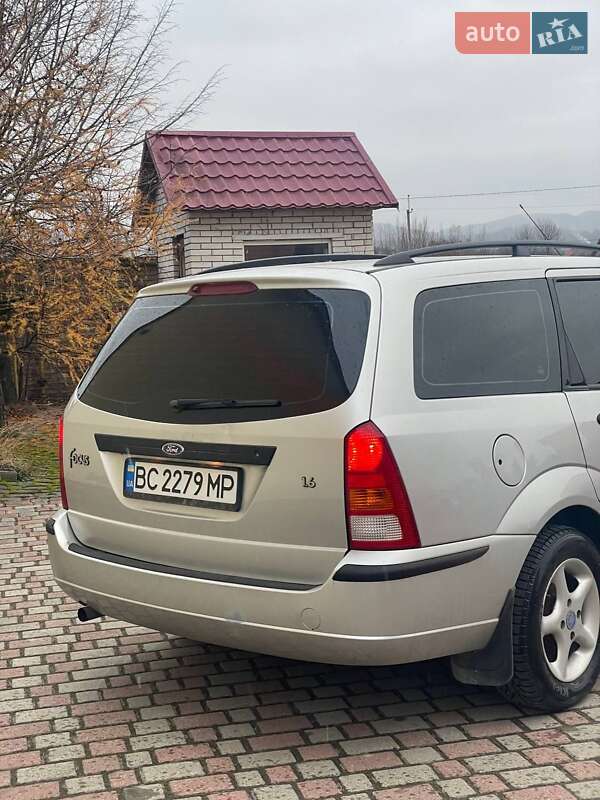 Универсал Ford Focus 2003 в Надворной