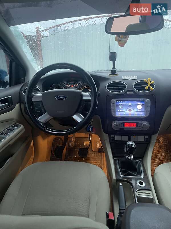 Универсал Ford Focus 2008 в Воловце