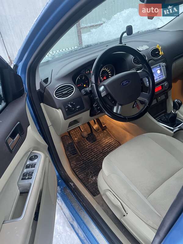 Универсал Ford Focus 2008 в Воловце