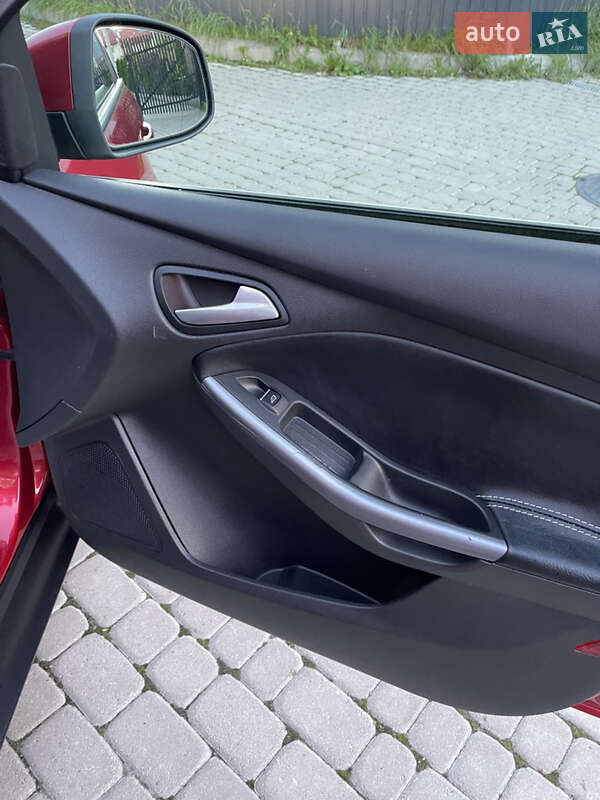 Универсал Ford Focus 2013 в Львове фото 40 Универсал Ford Focus 2013 в Львове