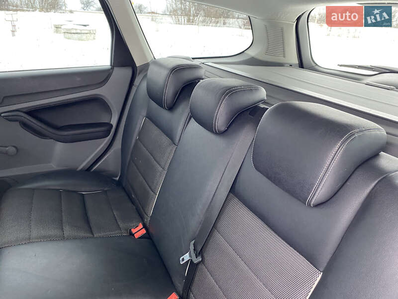 Универсал Ford Focus 2009 в Ахтырке