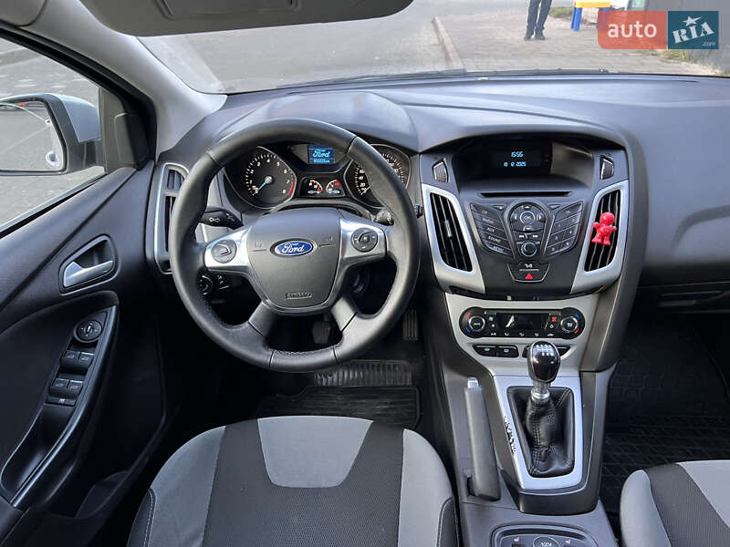 Хэтчбек Ford Focus 2013 в Львове