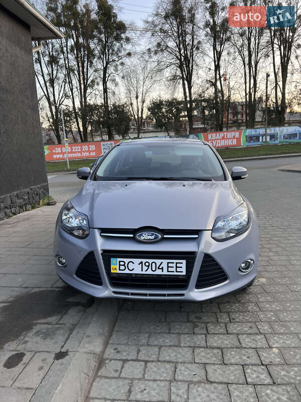 Хэтчбек Ford Focus 2013 в Львове