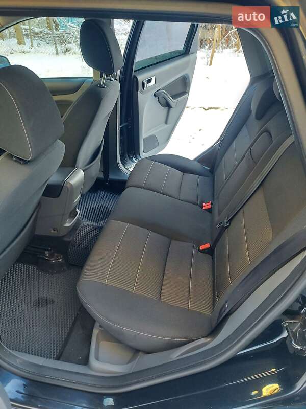 Універсал Ford Focus 2010 в Тернополі фото 13 Універсал Ford Focus 2010 в Тернополі