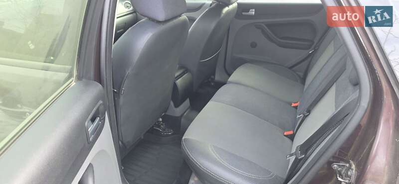 Хетчбек Ford Focus 2008 в Херсоні