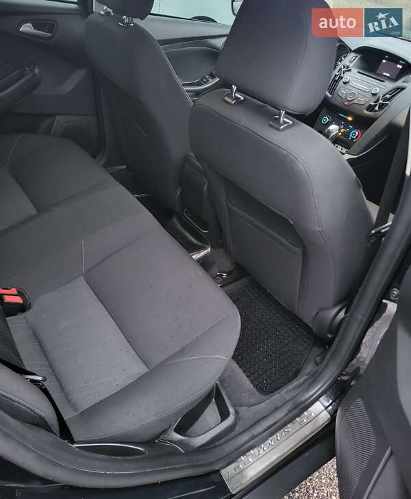 Седан Ford Focus 2016 в Запоріжжі