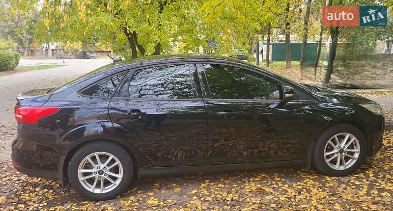 Седан Ford Focus 2016 в Запоріжжі