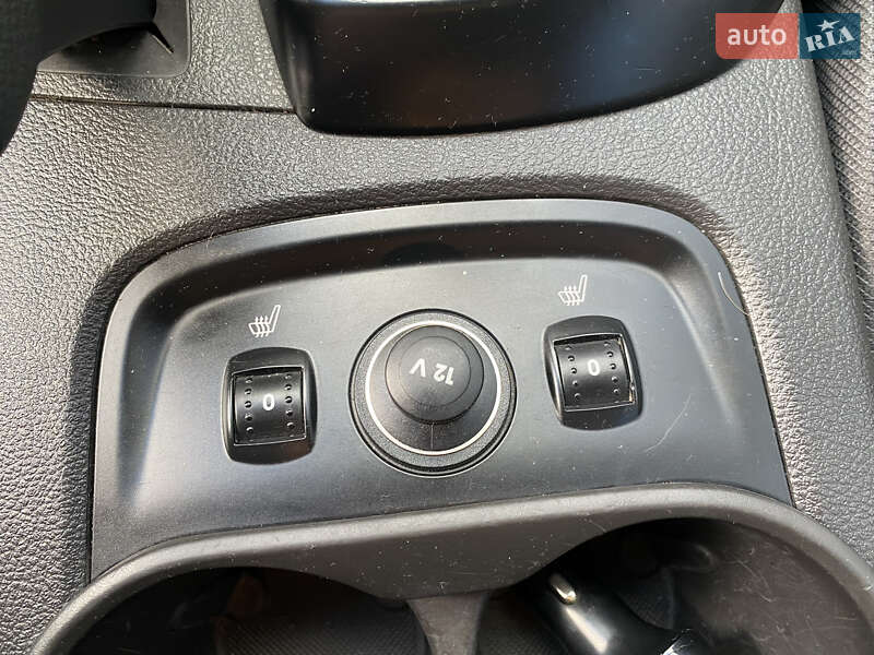 Седан Ford Focus 2013 в Чернигове фото 23 Седан Ford Focus 2013 в Чернигове