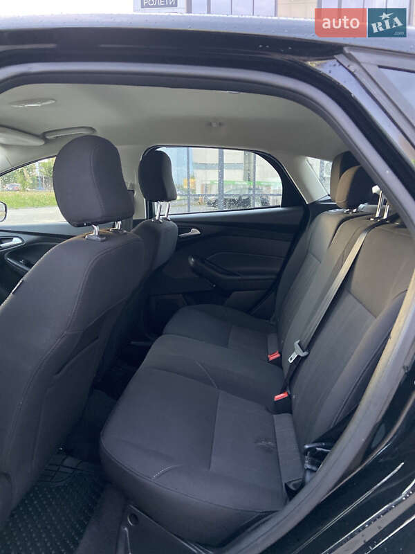 Хэтчбек Ford Focus 2017 в Здолбунове