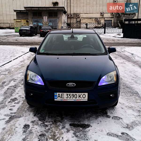 Універсал Ford Focus 2006 в Дніпрі