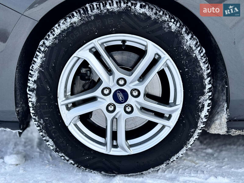 Універсал Ford Focus 2019 в Бродах