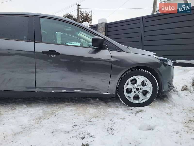 Седан Ford Focus 2018 в Львові