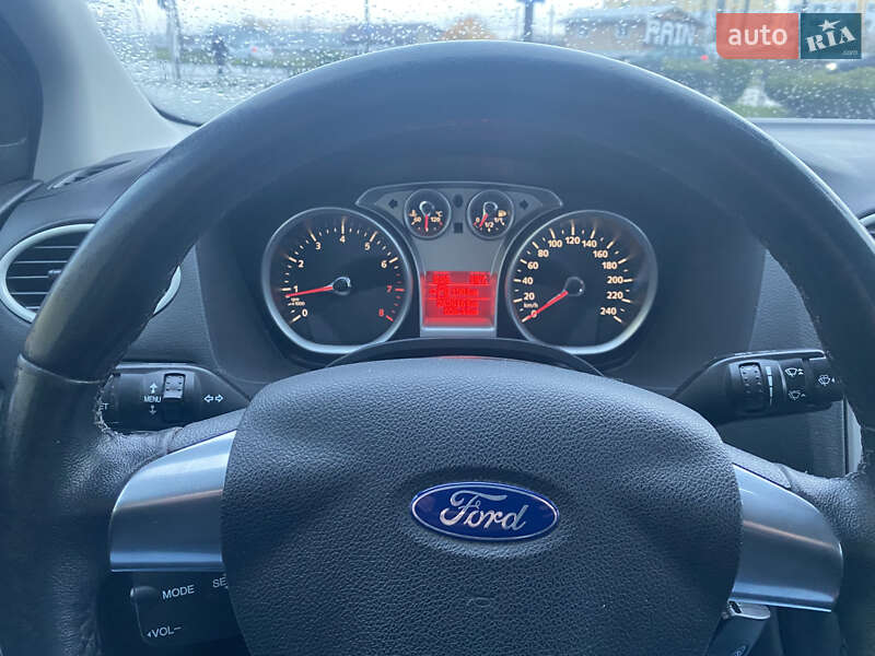 Універсал Ford Focus 2010 в Луцьку