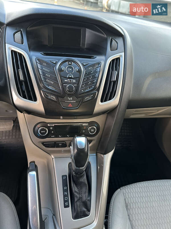 Седан Ford Focus 2012 в Києві