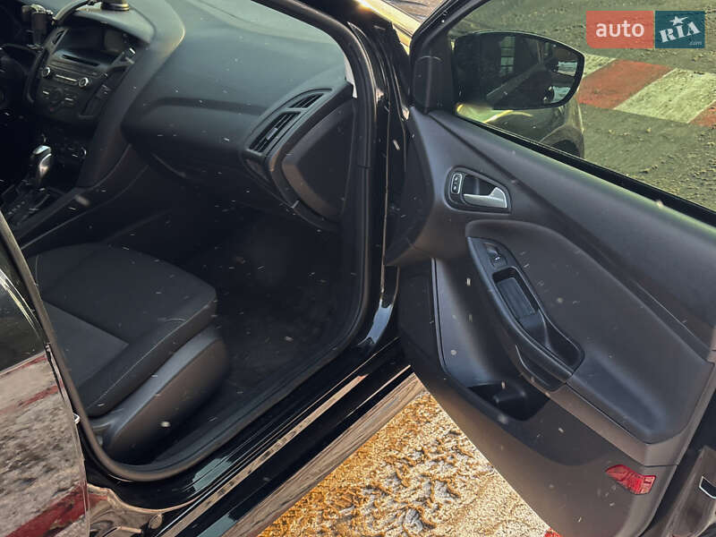 Седан Ford Focus 2015 в Киеве