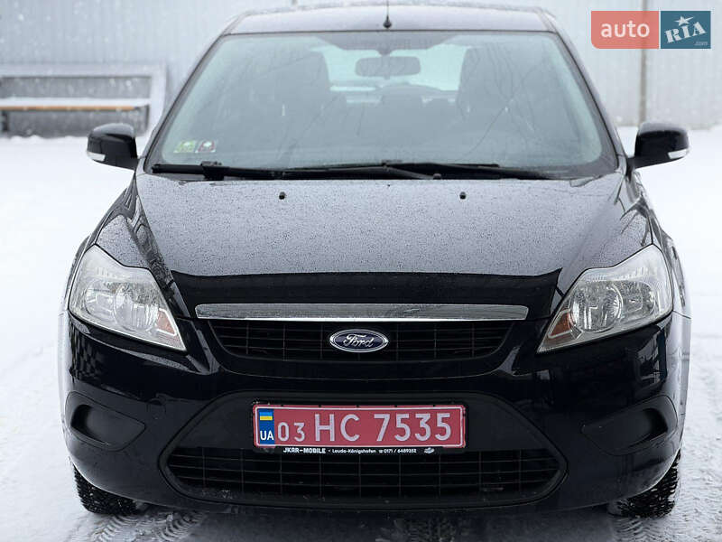 Хэтчбек Ford Focus 2008 в Вознесенске
