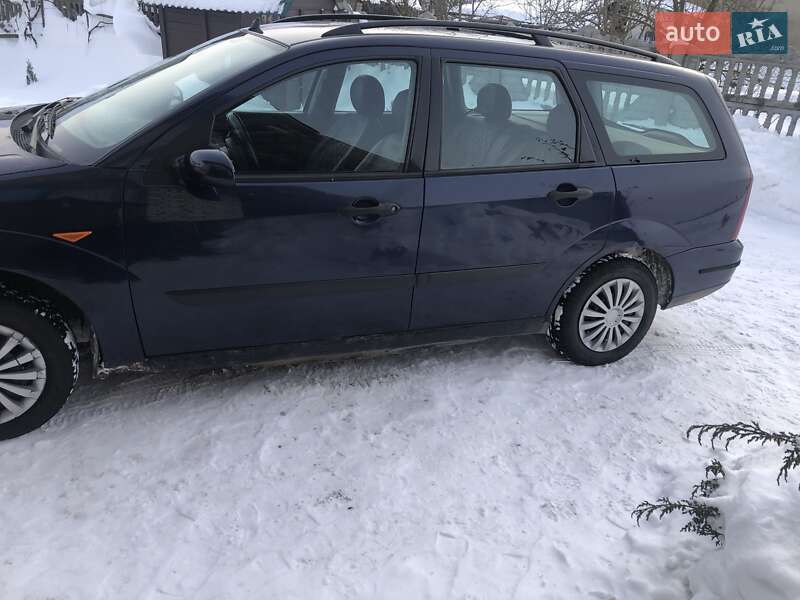 Универсал Ford Focus 2000 в Городке