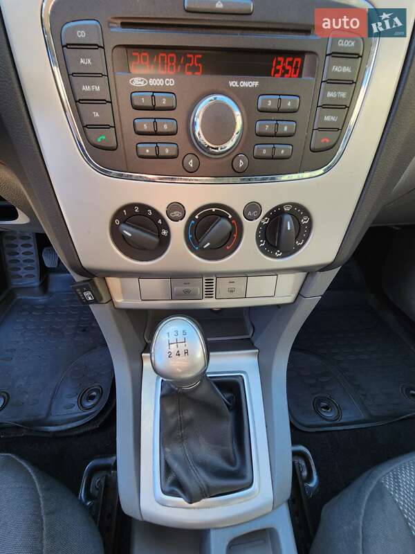 Універсал Ford Focus 2010 в Харкові