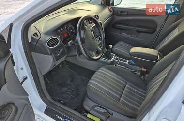 Хэтчбек Ford Focus 2011 в Чернигове