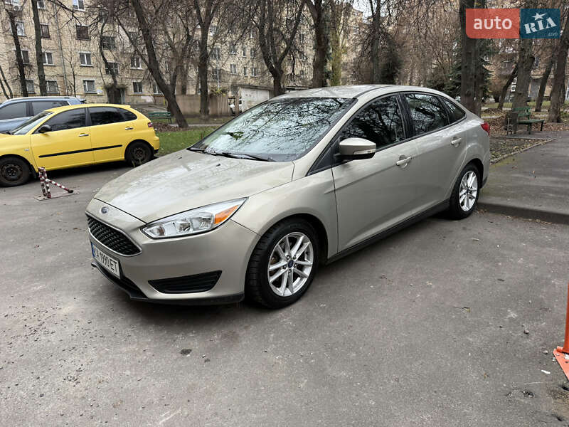 Седан Ford Focus 2015 в Киеве фото 4 Седан Ford Focus 2015 в Киеве