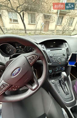 Седан Ford Focus 2015 в Киеве