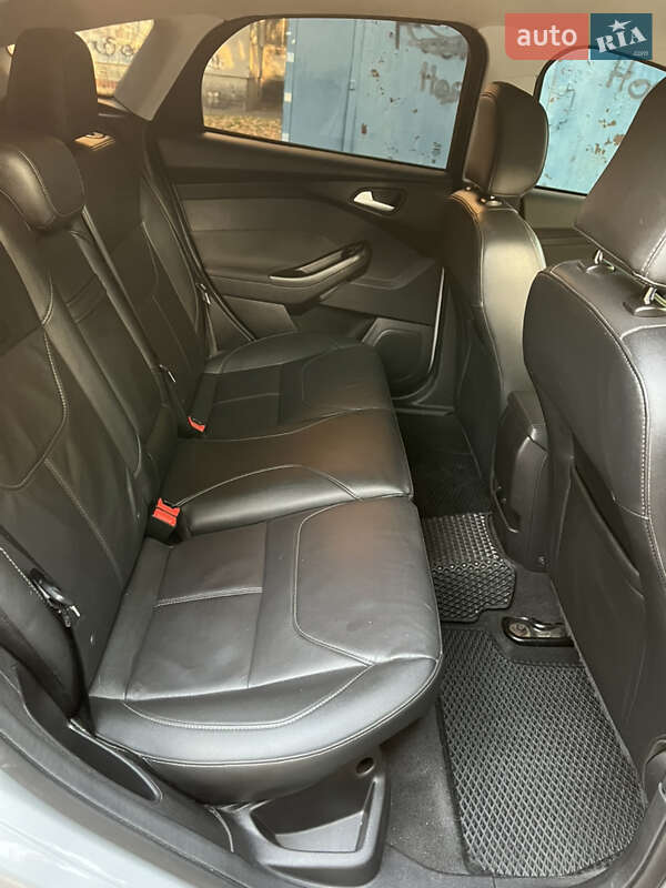 Хетчбек Ford Focus 2015 в Одесі