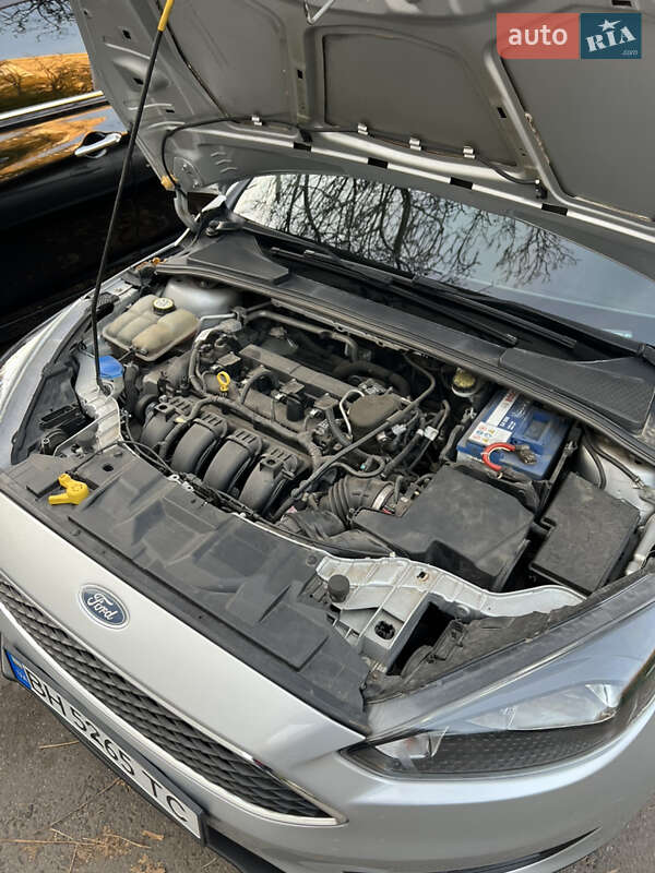 Хетчбек Ford Focus 2015 в Одесі