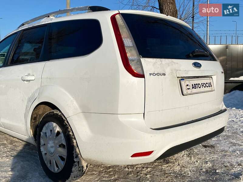 Универсал Ford Focus 2010 в Киеве
