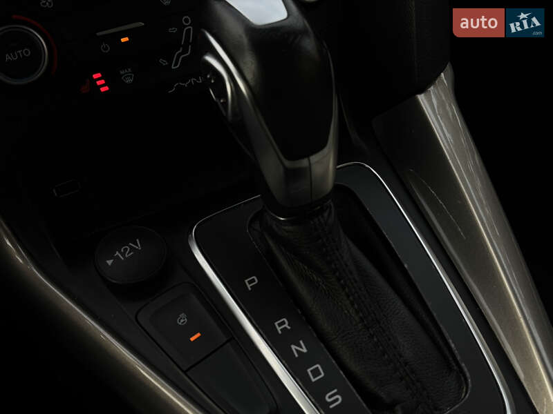 Седан Ford Focus 2018 в Николаеве