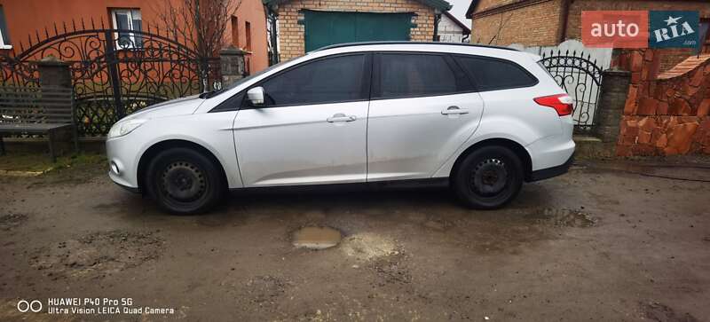 Універсал Ford Focus 2011 в Здолбуніві