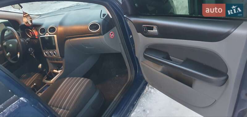 Универсал Ford Focus 2010 в Казатине