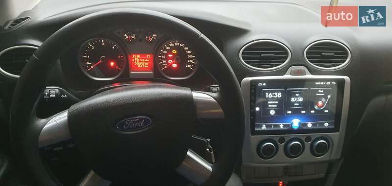 Универсал Ford Focus 2010 в Казатине