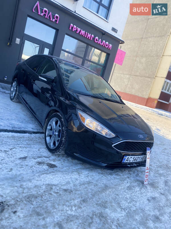Седан Ford Focus 2015 в Чернігові