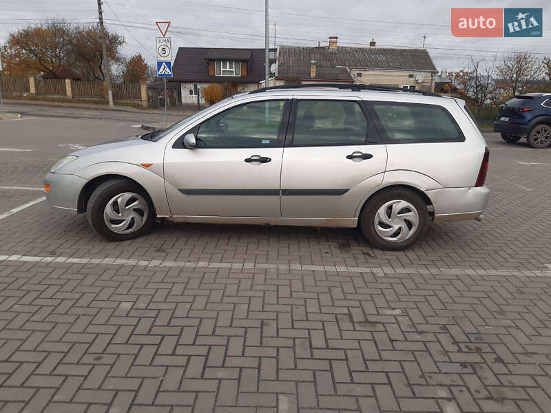 Универсал Ford Focus 2000 в Золочеве