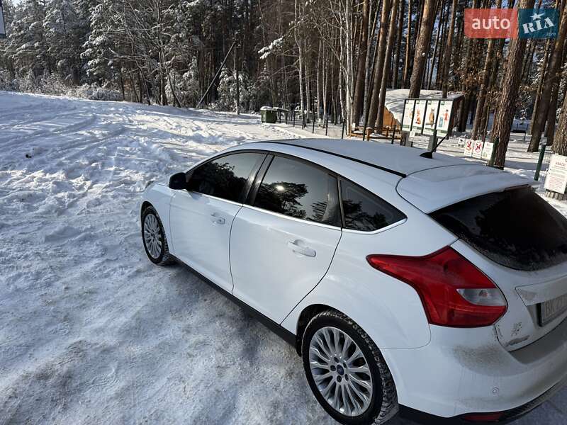 Хэтчбек Ford Focus 2013 в Киеве
