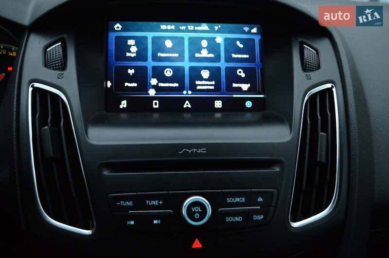 Хетчбек Ford Focus 2014 в Києві фото 9 Хетчбек Ford Focus 2014 в Києві