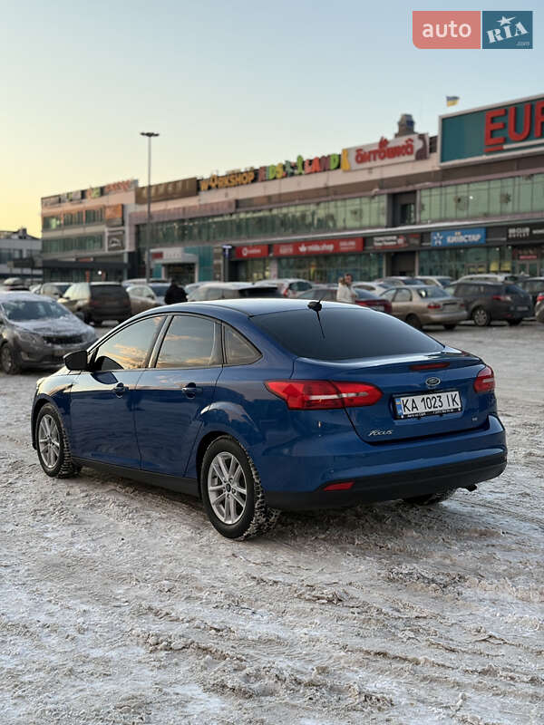 Седан Ford Focus 2018 в Софиевской Борщаговке