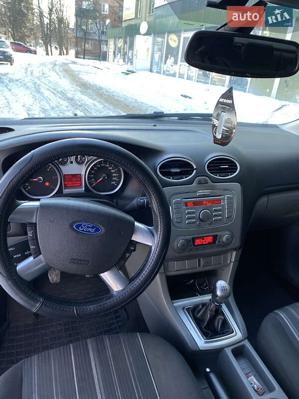 Седан Ford Focus 2008 в Шостке