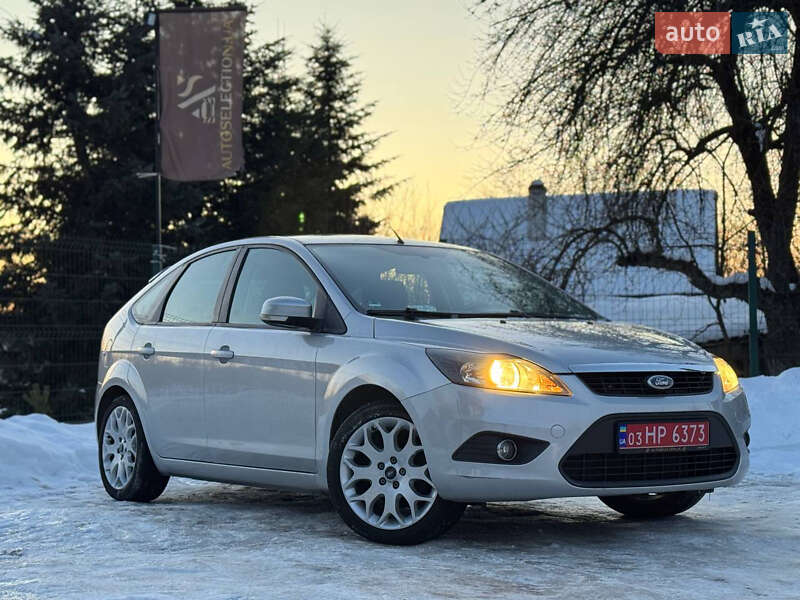 Хетчбек Ford Focus 2010 в Дрогобичі