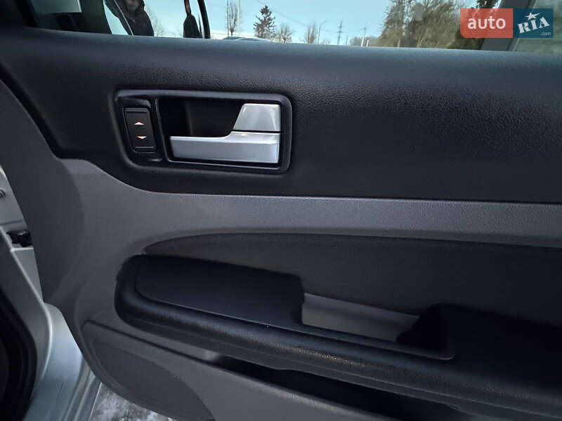 Хетчбек Ford Focus 2010 в Дрогобичі