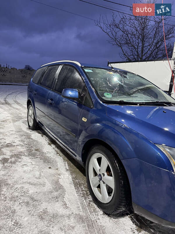 Універсал Ford Focus 2006 в Жовкві
