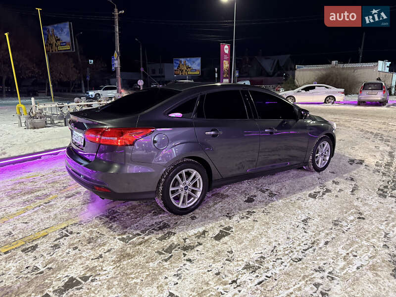 Седан Ford Focus 2017 в Одесі