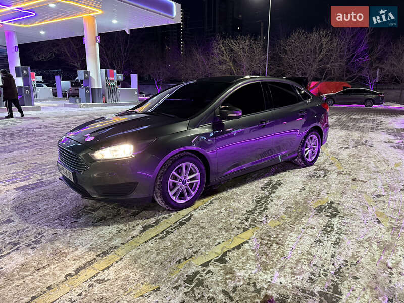 Седан Ford Focus 2017 в Одесі
