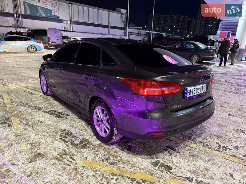Седан Ford Focus 2017 в Одесі